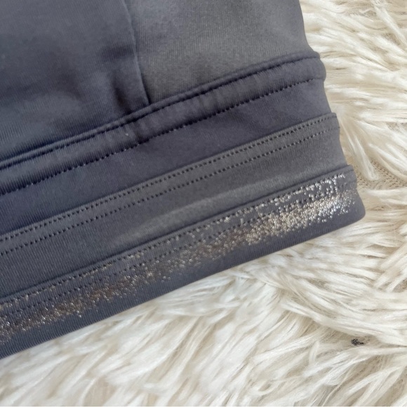 Lululemon Power Position Sports Bra Size 4 Gray Silver Metallic - Picture 3 of 8